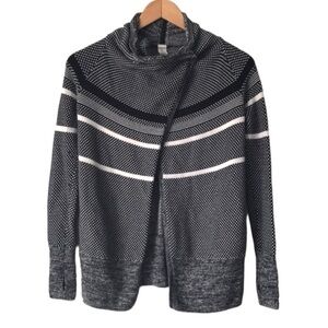 Ivivva Lululemon knit open front cardigan sweater black white size 8